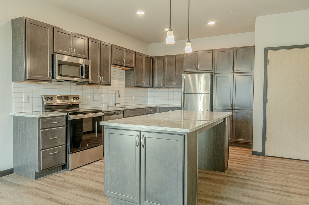 386Rise Madison Shoot 1--123.jpg